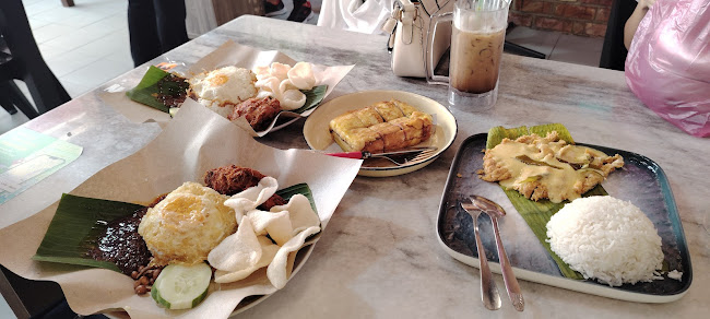 Opinii despre The Kopitiam în Miri - Gastronomi dan perhotelan