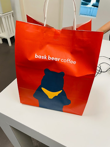Opinii despre Bask Bear Coffee Satok Kuching în Kuching - Gastronomi dan perhotelan