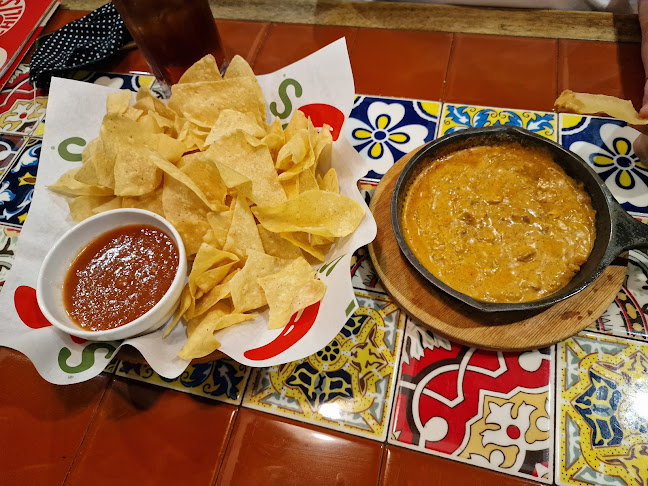 Chili's Grill & Bar Mid Valley - Gastronomi dan perhotelan