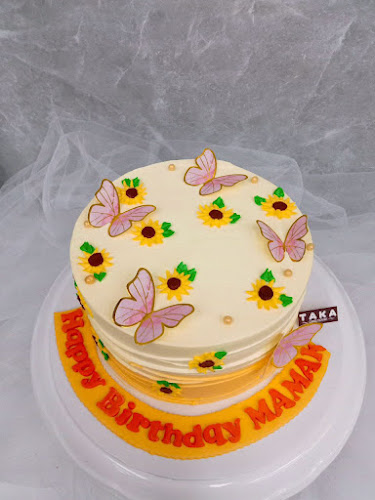 Taka Family Cake House - Gastronomi dan perhotelan