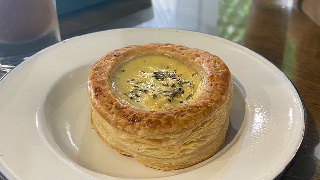 Comentarii opinii despre Suka Kafe