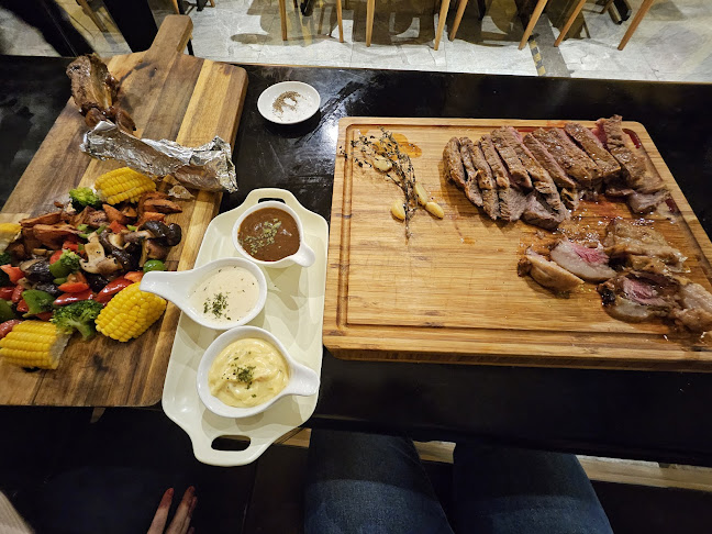 Comentarii opinii despre Don Western & Grill Cafe