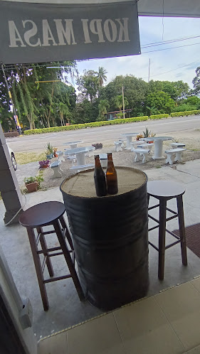 Opinii despre KOPI MASA în Bukit Beruang - Gastronomi dan perhotelan