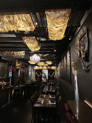 Bo-Ni Restaurant & Bar - Gastronomi dan perhotelan