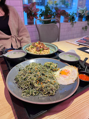 Noodle Art SS2 - Gastronomi dan perhotelan