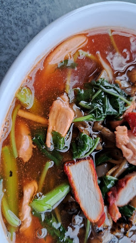 Lot 171, Jalan Chan Bee Kiew, 93450 Kuching, Sarawak