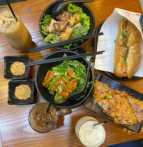 di viet (United Point Mall)