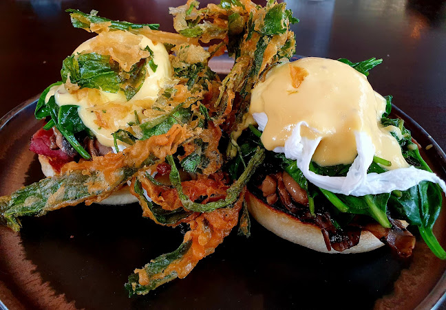 Comentarii opinii despre The Red Beanbag