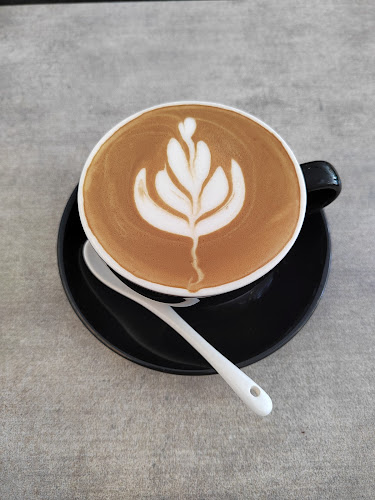 Opinii despre DailyTasteArt Uptown în Petaling Jaya - Gastronomi dan perhotelan