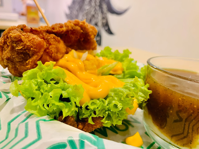 Nomms Pressure Fried Chicken - Gastronomi dan perhotelan