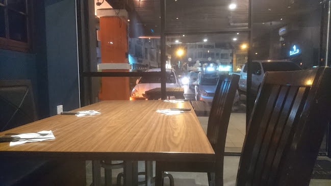 Comentarii opinii despre Howdy Grillhouse