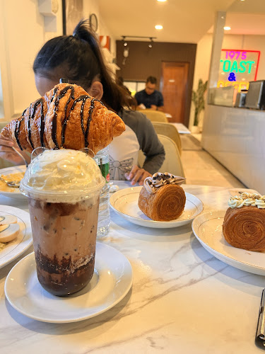 52, Jln Beringin, Taman Melodies, 80250 Johor Bahru, Johor Darul Ta'zim