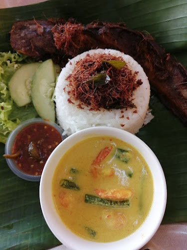 Warong Kawe Manjung - Sitiawan