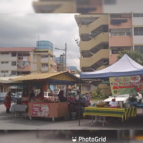 Opinii despre Nasi & Ayam Berempah Ipoh în Ipoh - Gastronomi dan perhotelan