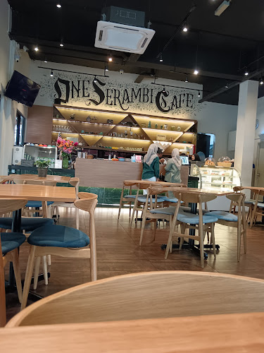 Comentarii opinii despre One Serambi Cafe