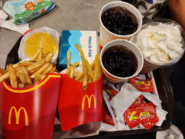 McDonald's Giant Jalan Kebun DT