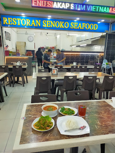 Opinii despre Restoran Senoko Seafood în Johor Bahru - Gastronomi dan perhotelan