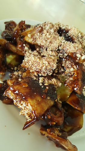 Pusat Makanan Dan Rekreasi Padang Song Kheng Hai - Gastronomi dan perhotelan