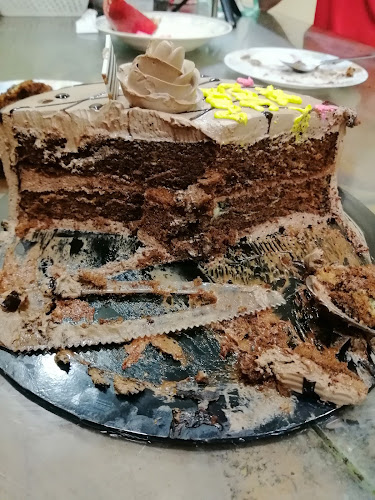 Opinii despre Kedai Kek & Roti Sweden în Kuala Terengganu - Gastronomi dan perhotelan