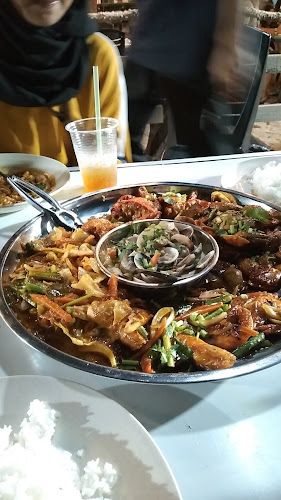 DPerahu ThaiFood - Kampung Raja