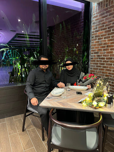 Tosca Trattoria Italiana - Gastronomi dan perhotelan