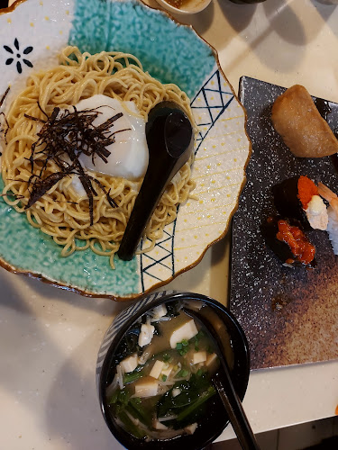 Comentarii opinii despre Sushi Tie Wisma Sanyan