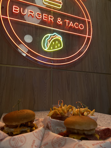 Burger & Taco Pavilion Bukit Jalil - Gastronomi dan perhotelan