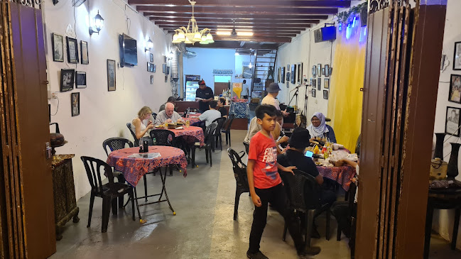 Comentarii opinii despre Warong Asam Pedas & Salai PRamli