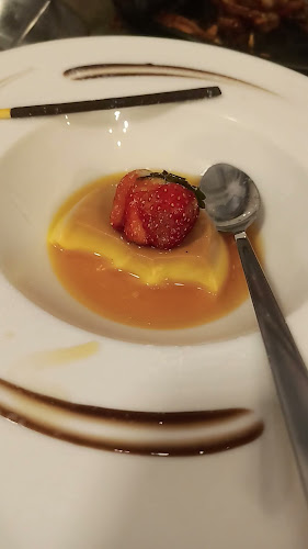 Comentarii opinii despre OverStepped Cafe Perdana Heights