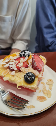 Teduhan Senja Cafe Sdn.Bhd - Gastronomi dan perhotelan