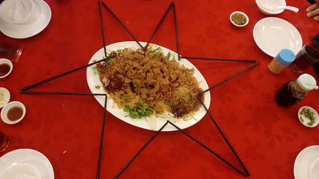 Rainbow Seafood Restaurant - Menglembu