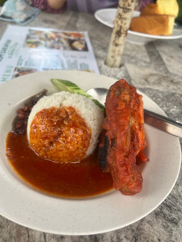 22, Jalan Lapangan Terbang, Kampung Melayu Sungai Rapat, 31350 Ipoh, Perak