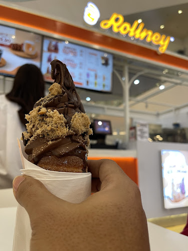 Opinii despre Rollney @ Aeon Kota Bharu în Kota Bharu - Gastronomi dan perhotelan