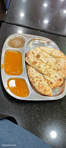 27-G, Jalan Kristal As7/As, Seksyen 7, 40000 Shah Alam, Selangor