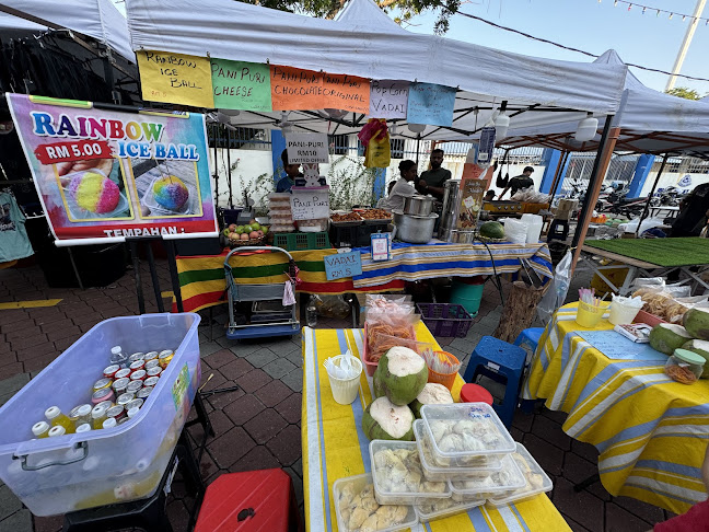 Uptown Pahlawan Walk