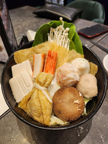 Arashi Shabu-Shabu - Gastronomi dan perhotelan