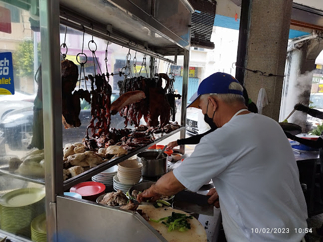 Wai Kei Cafe - Gastronomi dan perhotelan