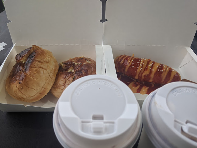 Lakakupi - Gastronomi dan perhotelan