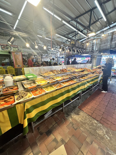 Medan Selera Jalan Raja Muda Abdul Aziz