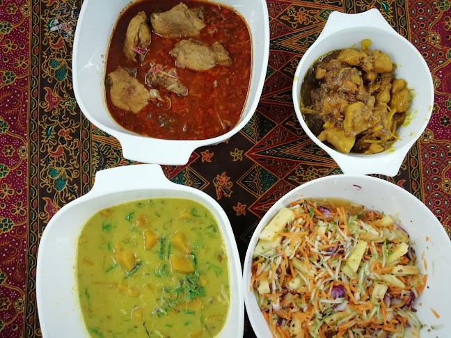 Comentarii opinii despre Indah Cafe. Event Space Rental. Trips. Cooking Class (Halal)