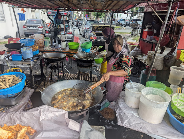 TM Burger & TM Goreng Pisang