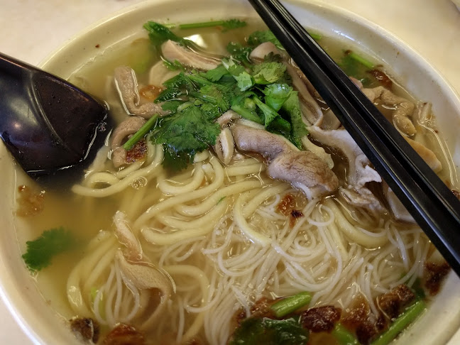 Comentarii opinii despre Yi Poh