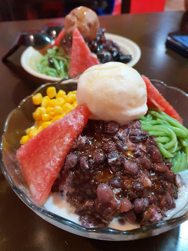 Comentarii opinii despre Ice Parlour & Coffee House Since 1991