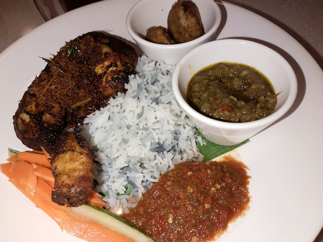 Ahh-Yum (Suria KLCC) - Kuala Lumpur