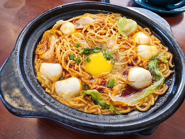 Plaza Kolombong Block C Lot 11-0 Griund Floor Lorong Kelapa, Jln Kolombong, Inanam, 88450 Kota Kinabalu, Sabah