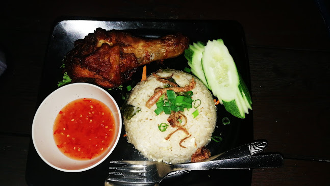 Kiosk 1,2,3 & 4,Tmn Awam Batu Buruk, 20400 Kuala Terengganu, Terengganu