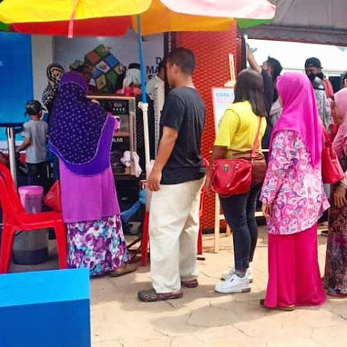 Zima Soft Ice Cream - Gastronomi dan perhotelan