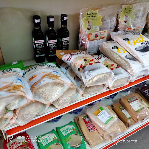 Opinii despre Pusat Makanan Organik Semula Jadi în Pantai Remis - Gastronomi dan perhotelan