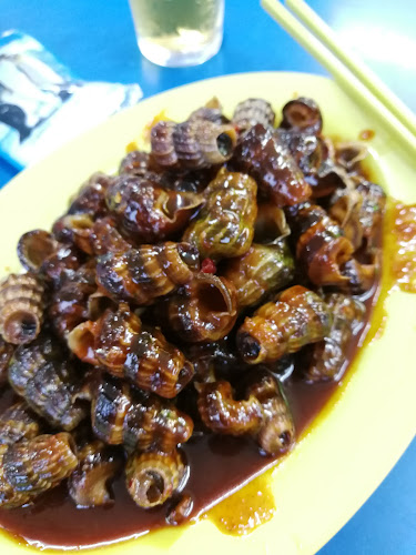 Kompleks Makanan Medan Renong Padang Kota Lama