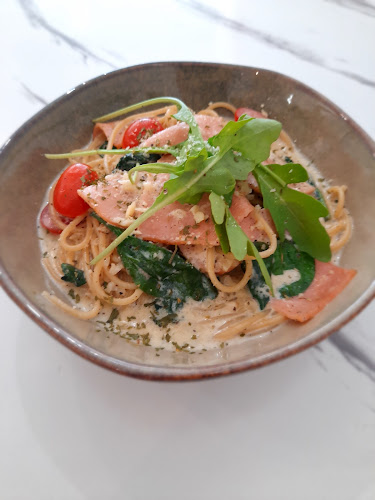 Comentarii opinii despre 10 Studio Cafe